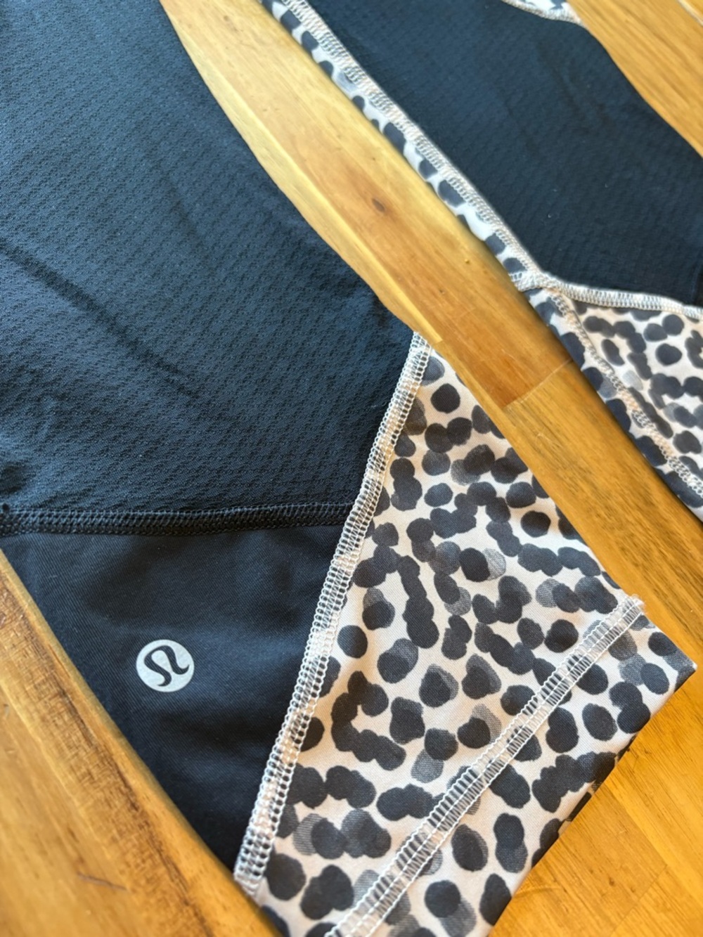 Lululemon • Pace Rival Crop • Ace Spot Grain